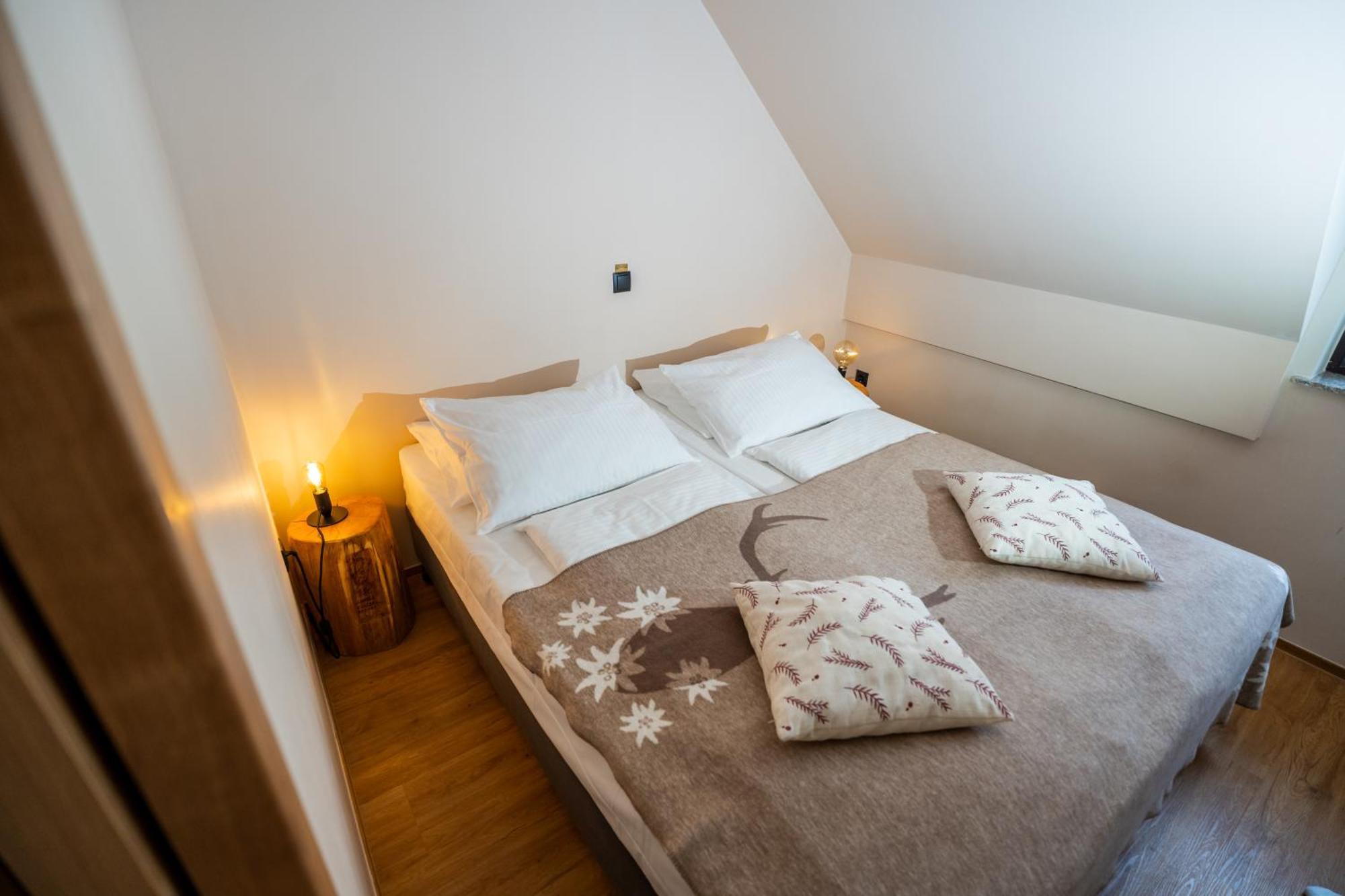 Jasna Chalet Resort 克拉尼斯卡戈拉 外观 照片
