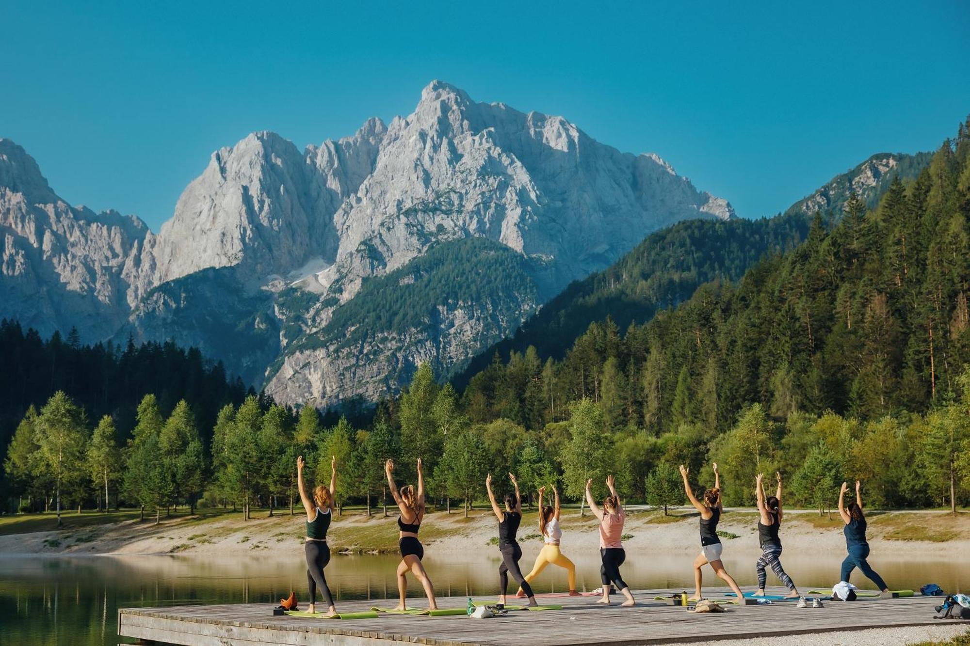 Jasna Chalet Resort 克拉尼斯卡戈拉 外观 照片