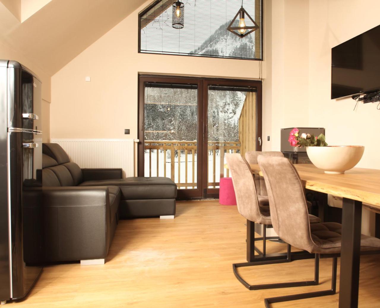 Jasna Chalet Resort 克拉尼斯卡戈拉 外观 照片
